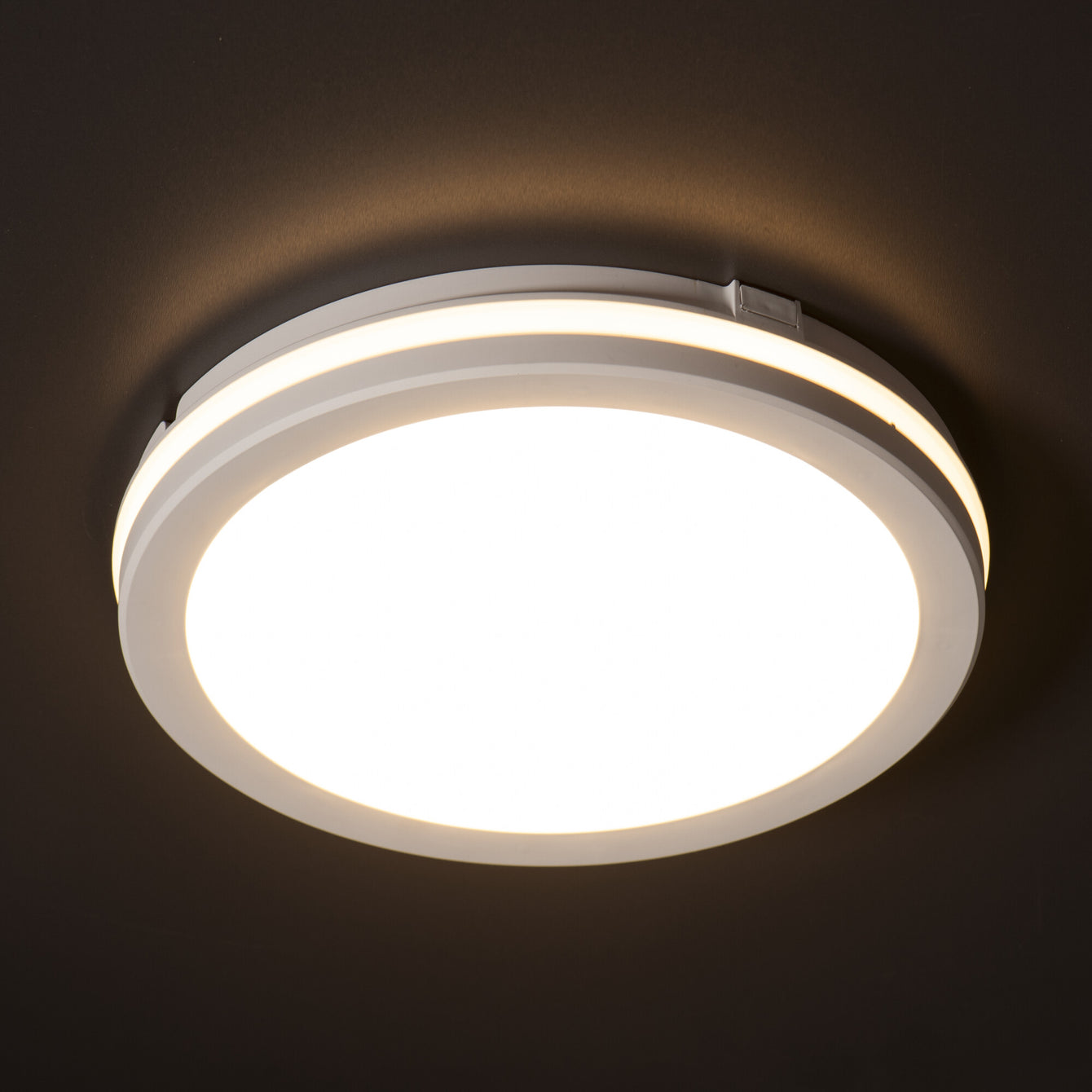 ElekTek Circular LED Ceiling Wall Light 3 CCT IP65 for Indoor and Outdoor Use White - Buy It Better 