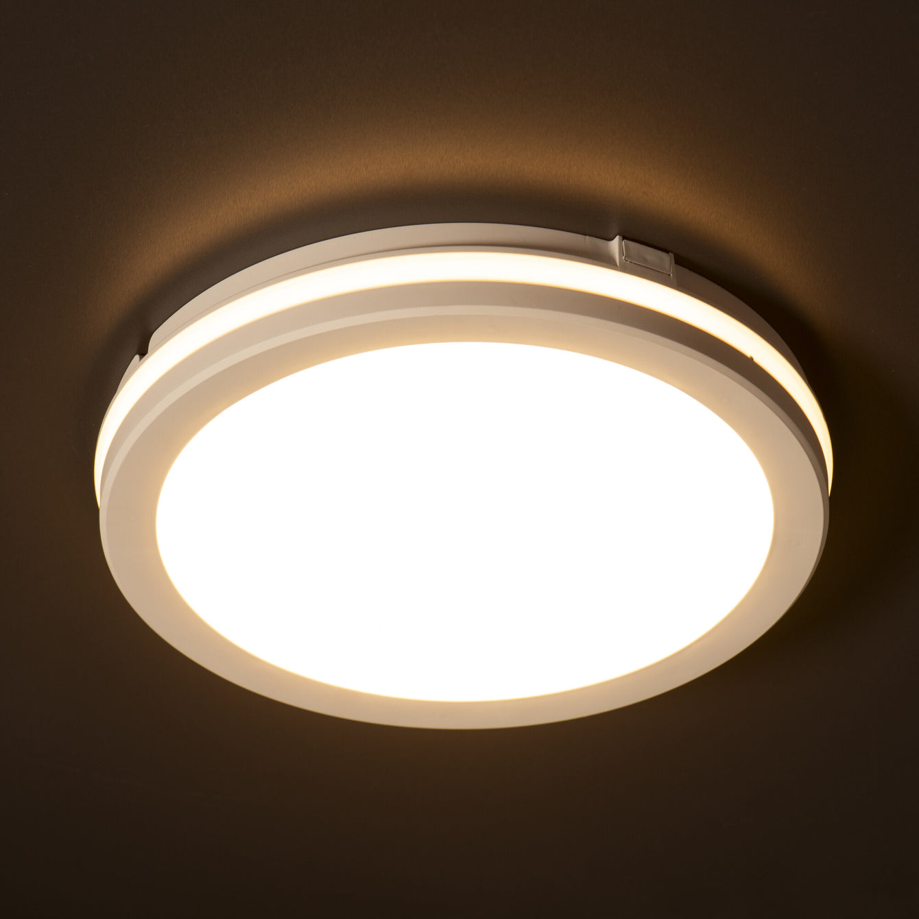 ElekTek Circular LED Ceiling Wall Light 3 CCT IP65 for Indoor and Outdoor Use White - Buy It Better 