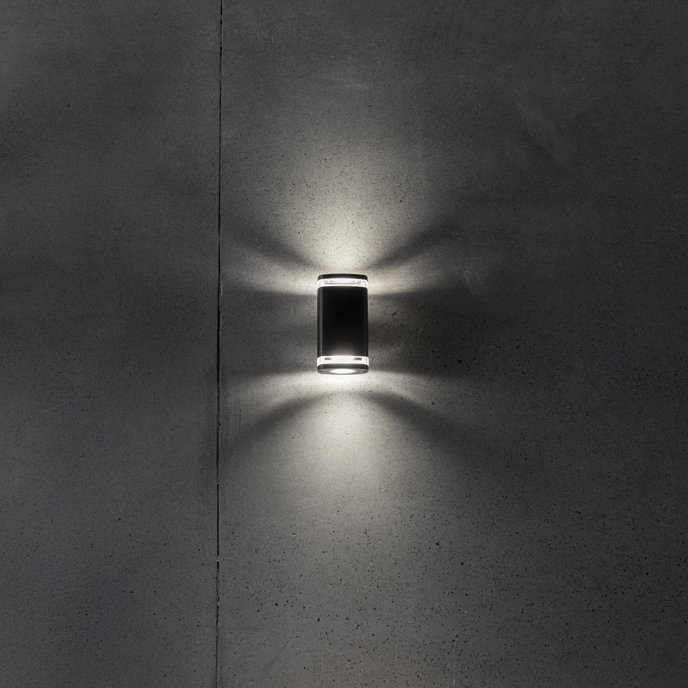 ElekTek Outdoor LED Exterior Wall Light Up and Down 1x or 2x GU10 P54 Black Grey Halo - Buy It Better 