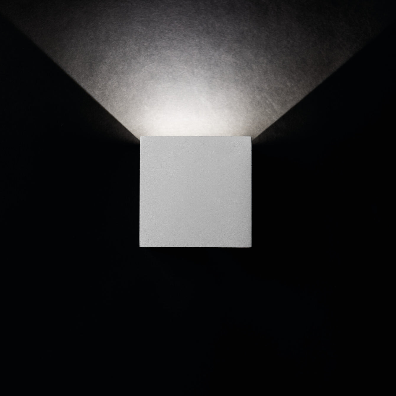 ElekTek Outdoor LED Exterior Wall Light Up and Down GU10 Lamps IP54 Graphite Grey - Buy It Better 